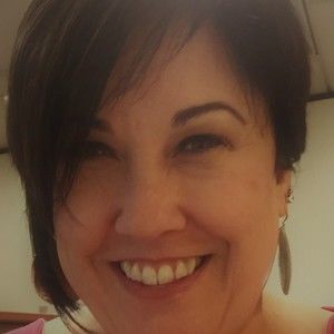 Meet your Posher, Traci